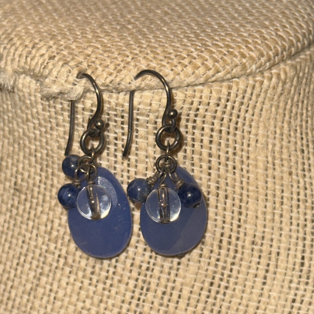 Retired Silpada Blue Sodalite Iolite Pearls Chalcedon Sterling Silver Earrings - Picture 2 of 4